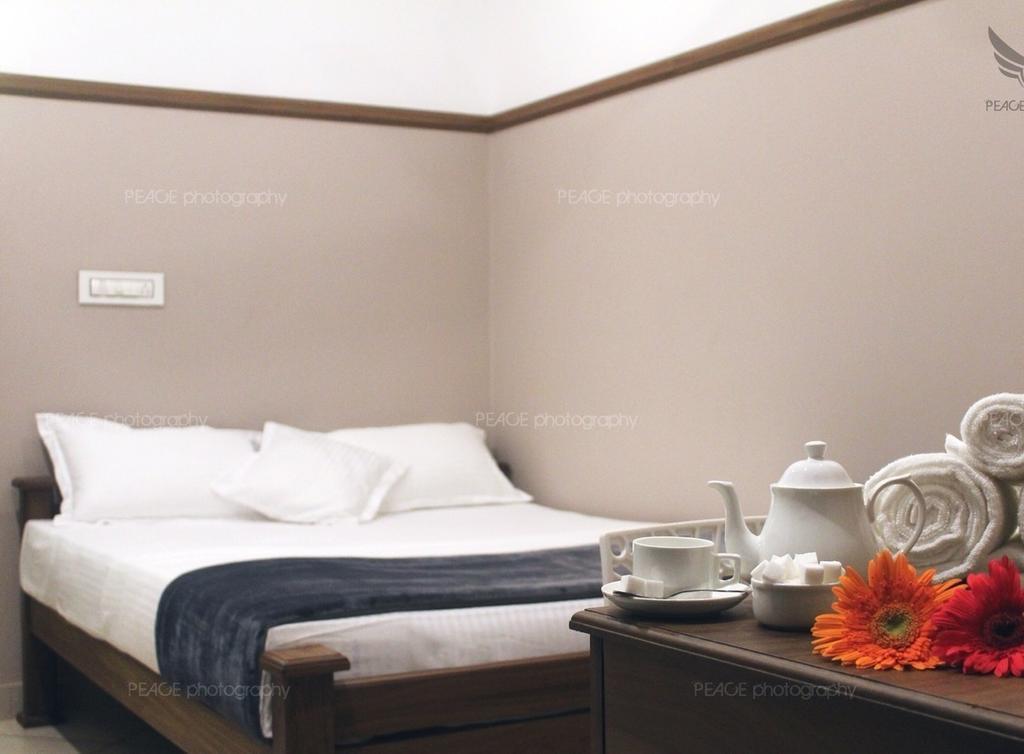 Icon Residency Hotel Kalpatta Phòng bức ảnh