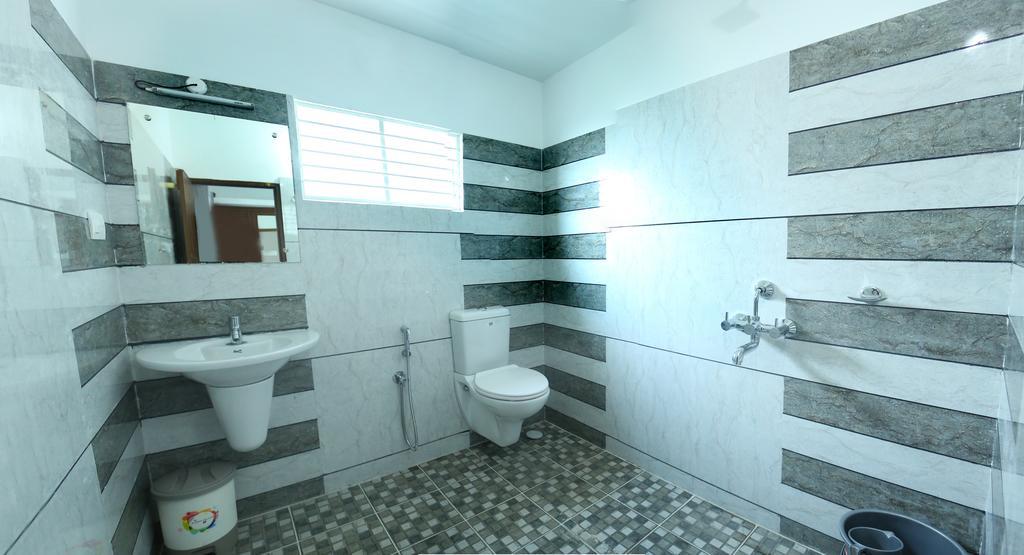 Icon Residency Hotel Kalpatta Ngoại thất bức ảnh