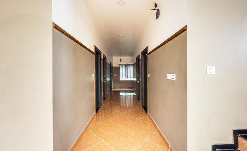 Icon Residency Hotel Kalpatta Ngoại thất bức ảnh
